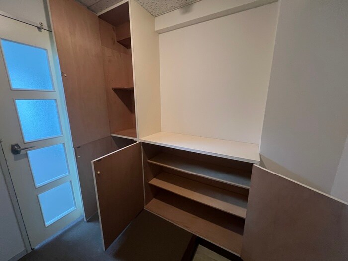 物件内観写真16　(靴箱)