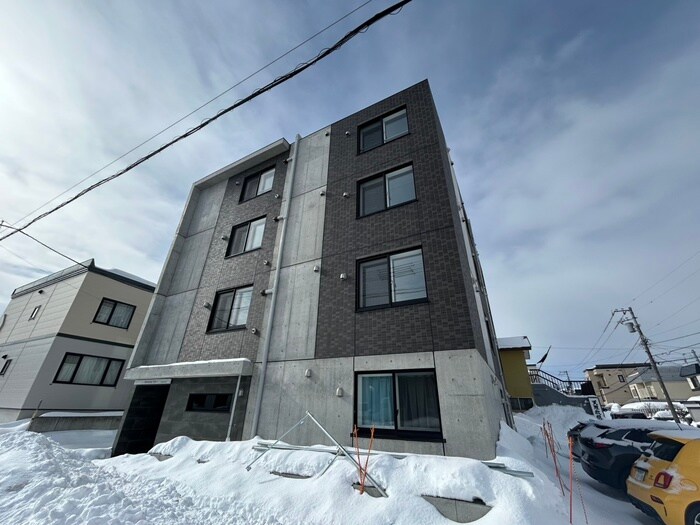 物件外観写真2　(外観写真)