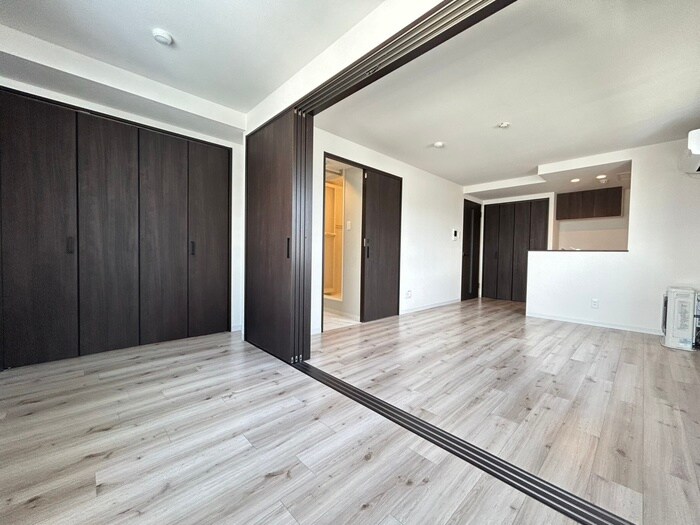 物件内観写真10　(居室)