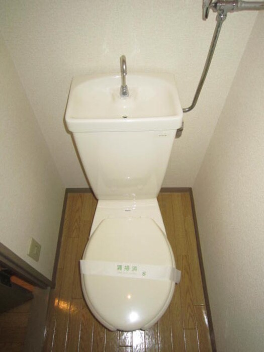 物件内観写真14　(トイレ)