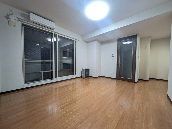 物件内観写真5　(居室)