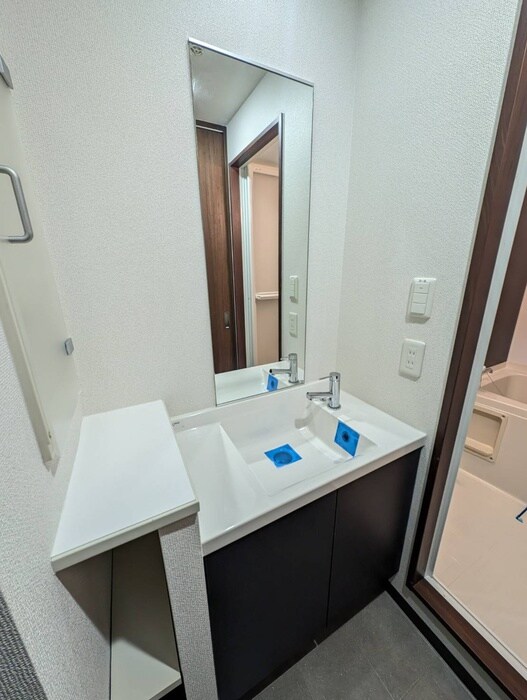 物件内観写真10　(洗面)