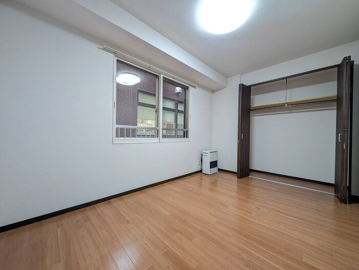 物件内観写真16　(居室)