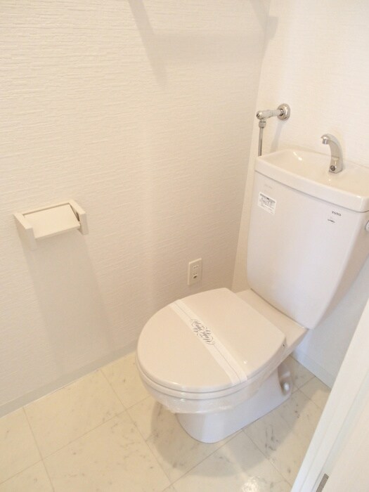 物件内観写真13　(トイレ)