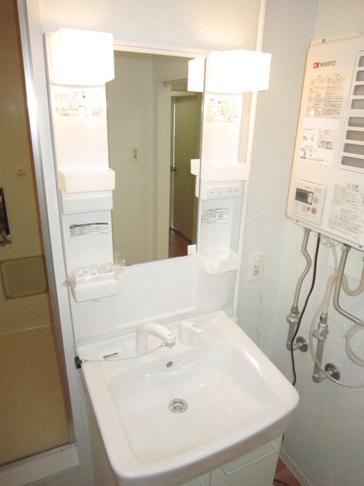 物件内観写真11　(洗面)