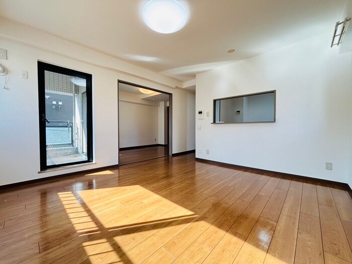 物件内観写真8　(居室)