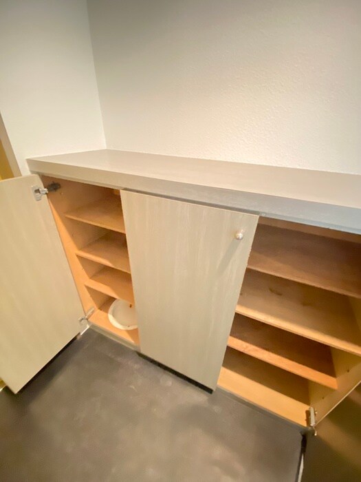 物件内観写真8　(靴箱)