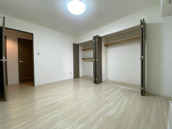 物件内観写真12　(居室)