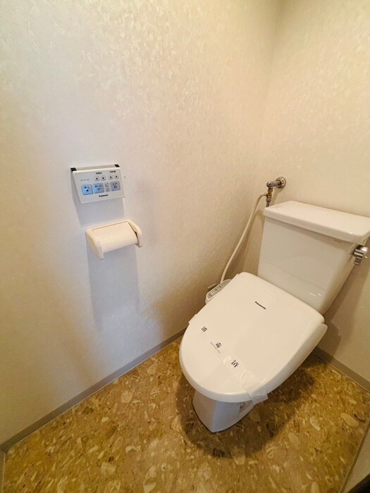 物件内観写真17　(トイレ)