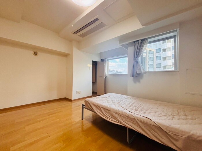 物件内観写真7　(玄関)