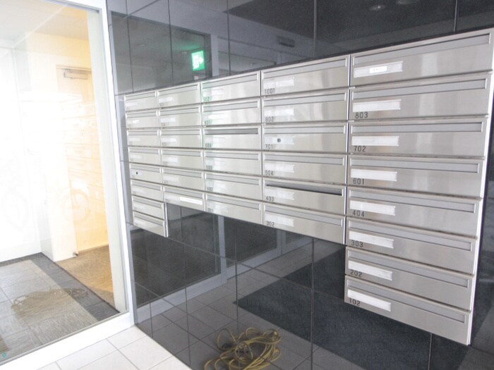 物件外観写真4　(建物設備)