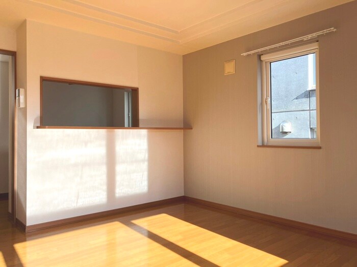 物件内観写真6　(居室)