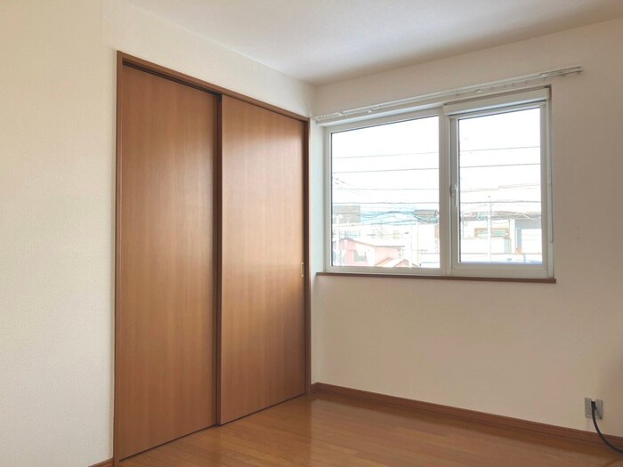 物件内観写真10　(居室)