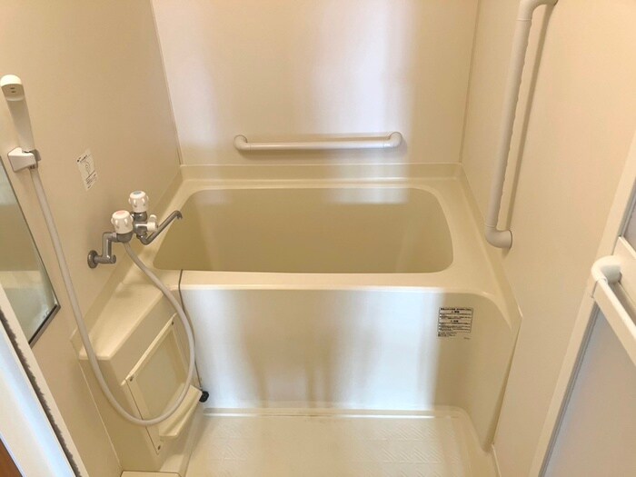 物件内観写真12　(バス／シャワールーム等)