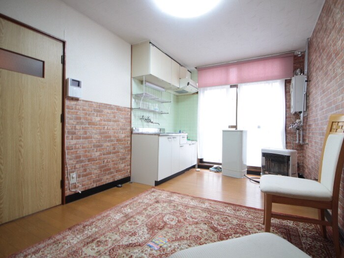 物件内観写真8　(居室)