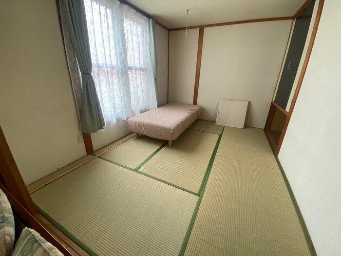 物件内観写真9　(居室)