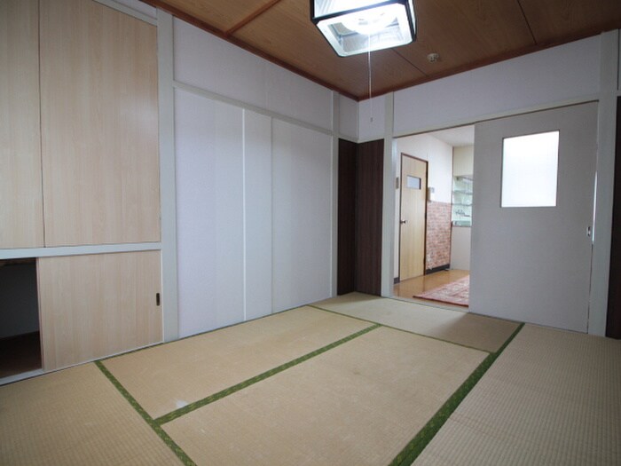 物件内観写真10　(居室)