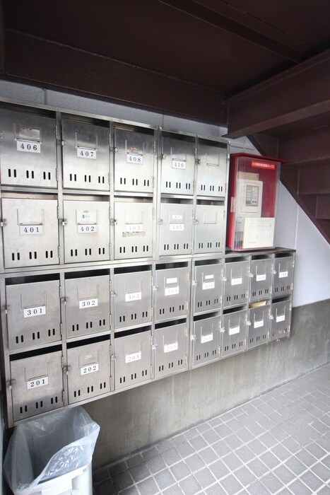 物件外観写真4　(建物設備)