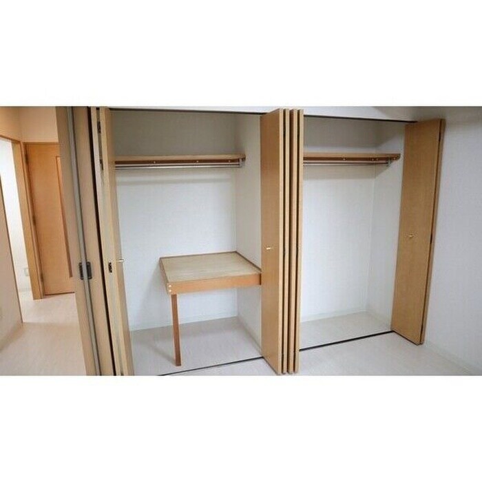 物件内観写真11　(収納)