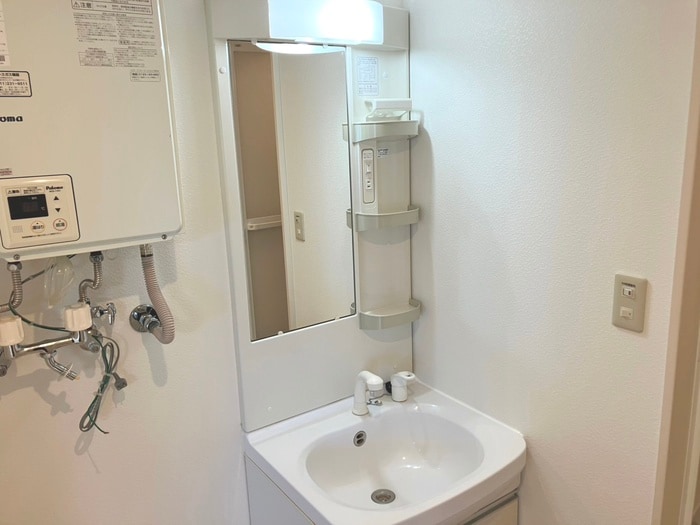 物件内観写真18　(洗面)