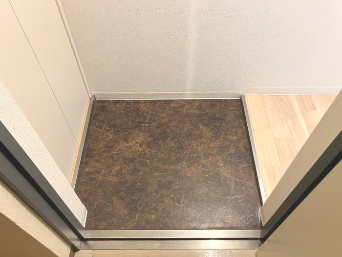 物件内観写真22　(玄関)