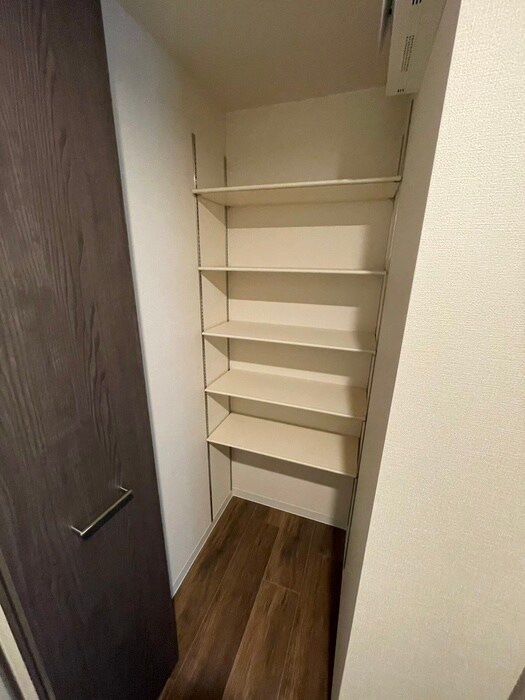 物件内観写真11　(靴箱)