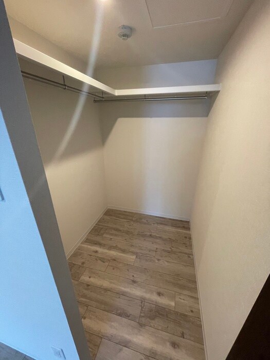 物件内観写真18　(収納)
