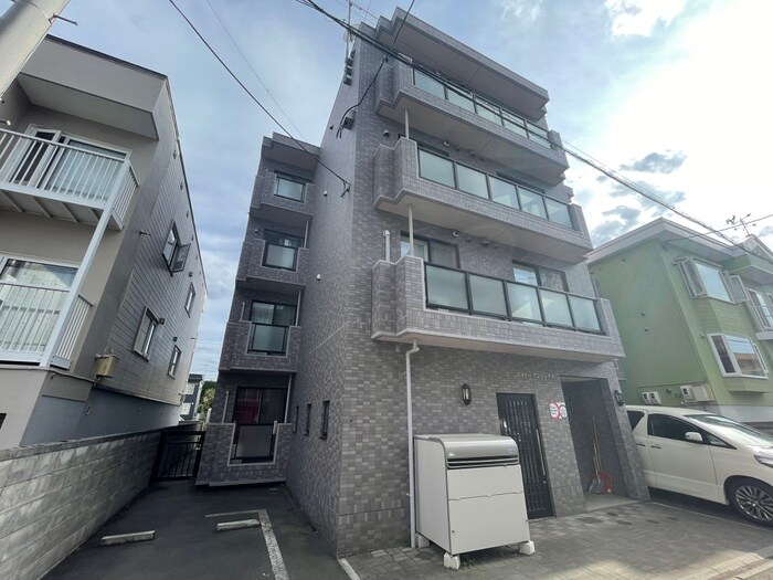 物件外観写真1　(外観写真)