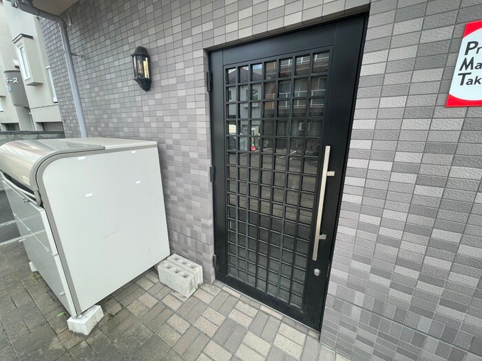 物件外観写真5　(駐輪場)