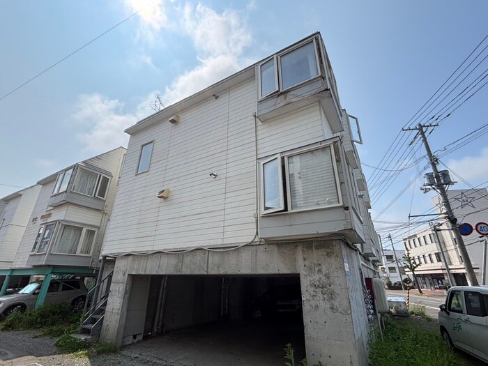 物件外観写真3　(外観写真)