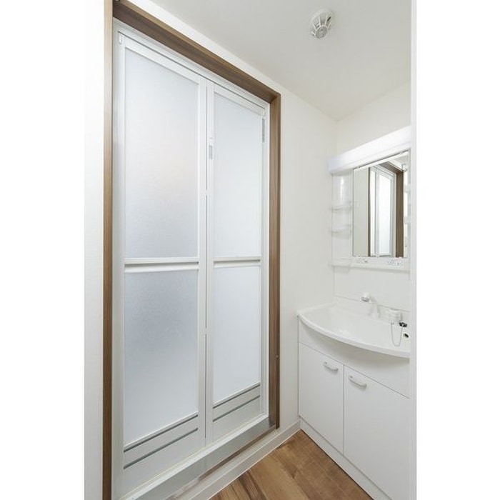 物件内観写真8　(洗面)