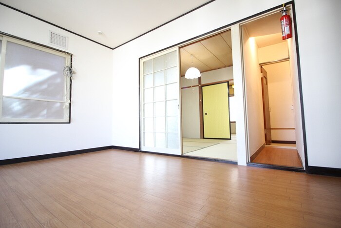 物件内観写真7　(居室)