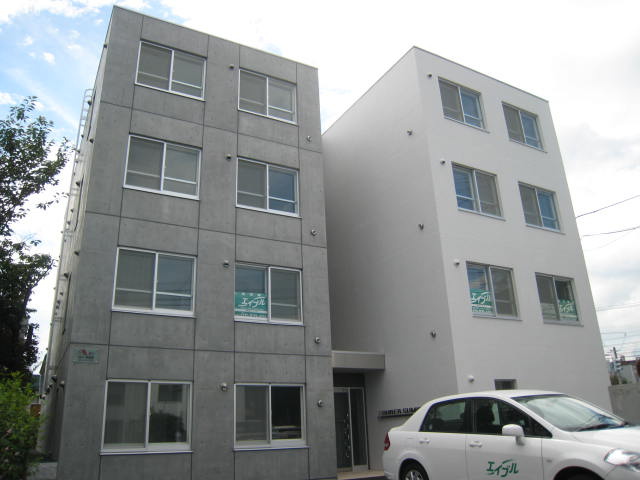 ＦＡＨＲＥＲ　ＳＵＭＩＫＡＷＡ