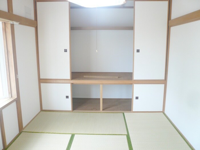 物件内観写真14　(収納)