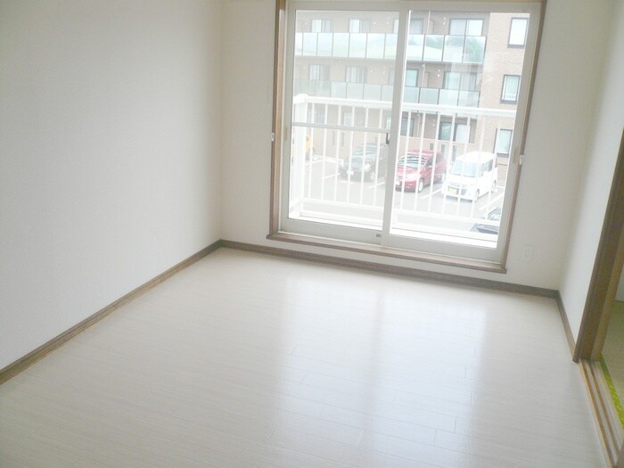 物件内観写真15　(靴箱)