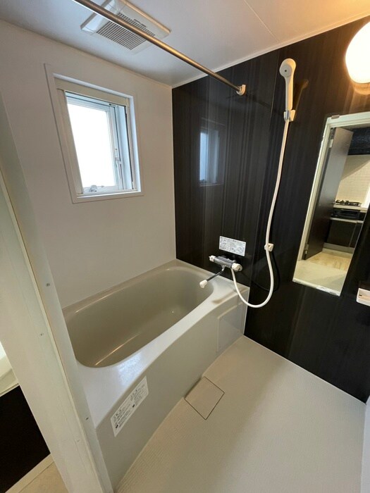 物件内観写真12　(バス／シャワールーム等)