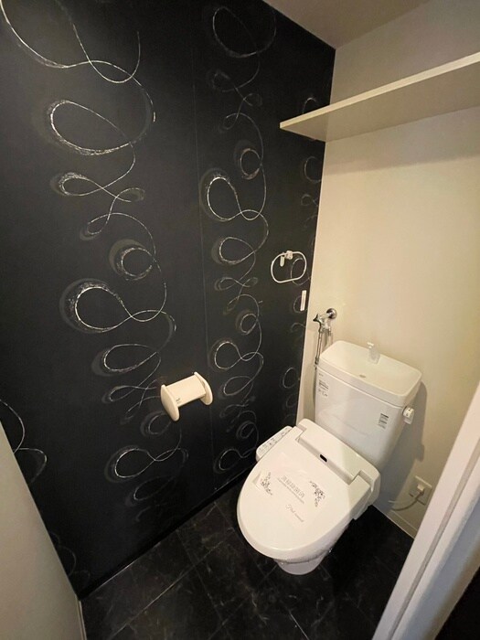 物件内観写真13　(トイレ)