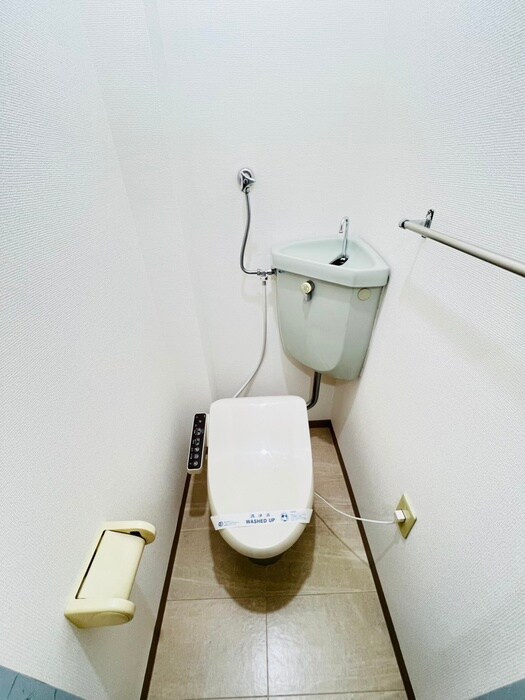 物件内観写真13　(トイレ)