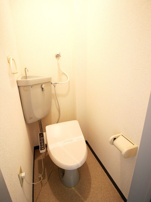 物件内観写真15　(トイレ)