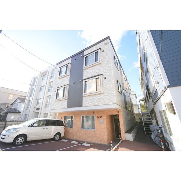 物件外観写真1　(外観写真)