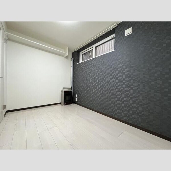 物件内観写真4　(居室)