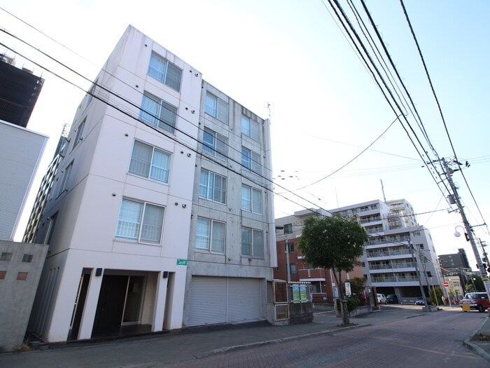 物件外観写真4　(外観写真)