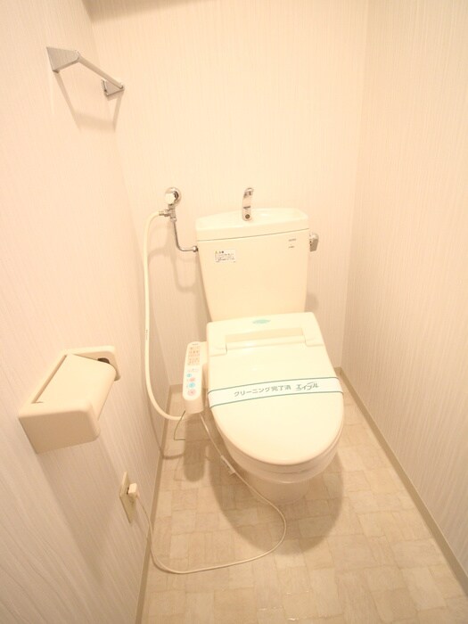 物件内観写真15　(トイレ)