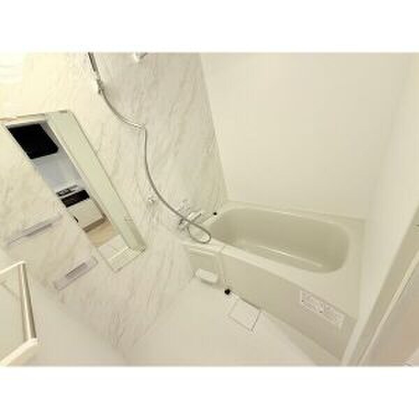 物件内観写真9　(バス／シャワールーム等)