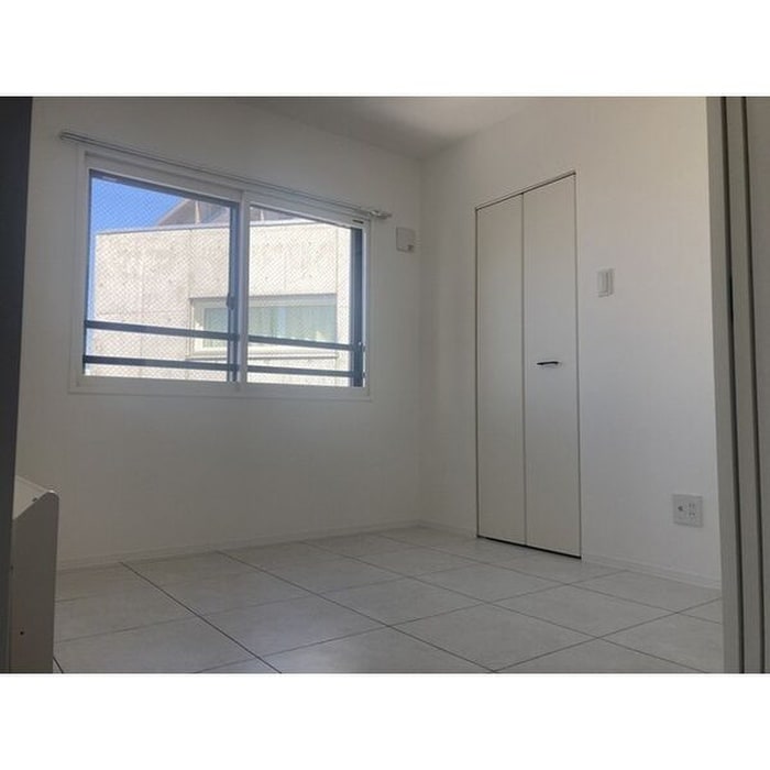 物件内観写真6　(居室)