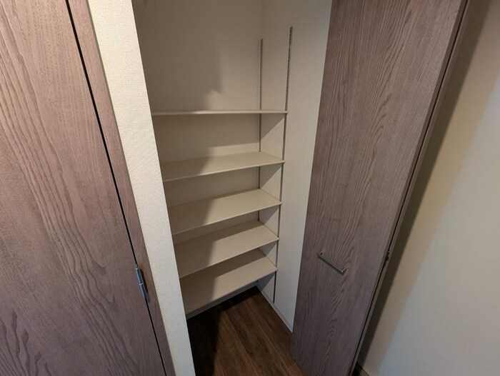 物件内観写真18　(靴箱)