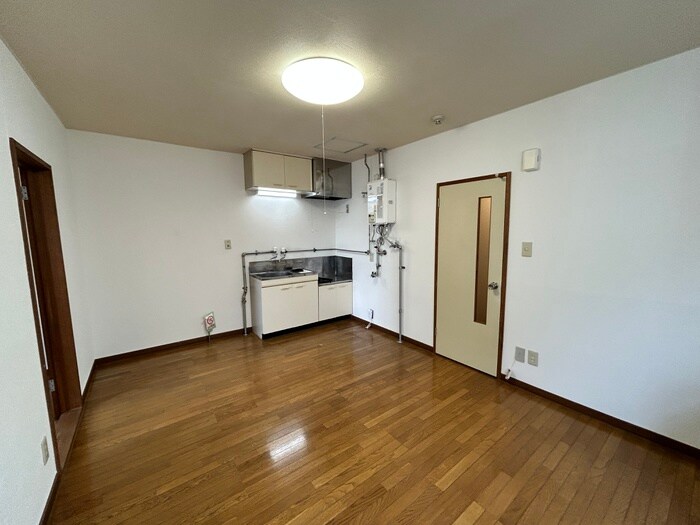 物件内観写真8　(居室)