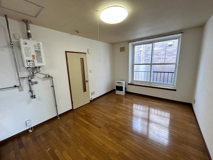 物件内観写真9　(居室)