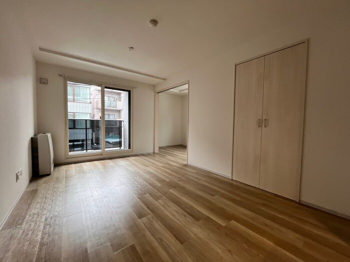 物件内観写真4　(居室)