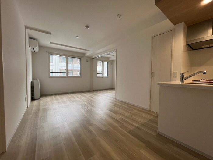 物件内観写真4　(居室)